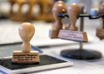 Prozess am Holocaust-Gedenktag: Wie Deutschland einen jüdischen Besatzungskritiker schikaniert