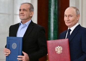 Russland-Iran-Vertrag: Verteidigung, Energie und mehr Unabhängigkeit vom Dollar