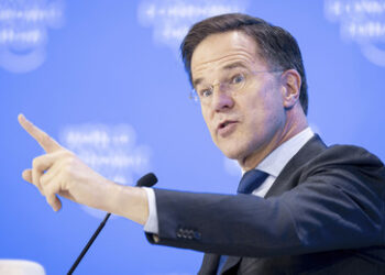 Rutte: Eine Niederlage Kiews wird NATO Billionen kosten