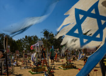 Überlebende des Hamas-Angriffs vertritt Israel beim Eurovision Song Contest