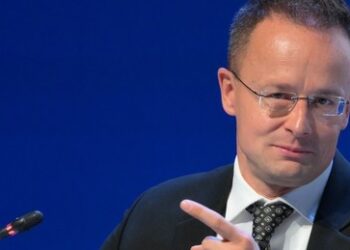 Ungarischer Außenminister: USA könnten Sanktionen gegen Ungarn aufheben