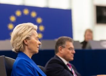 Ursula von der Leyen wird mit Karlspreis ausgezeichnet