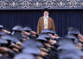 Irans Oberster Führer lehnt Verhandlungen mit Trump-Regierung ab