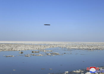 Pjöngjang testet Marschflugkörper – Kim ordnet volle Einsatzbereitschaft der Nuklearstreitkräfte an