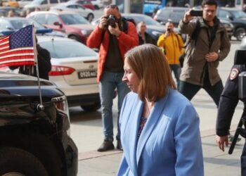 Russland und USA vereinbaren Treffen zur Arbeit der Botschaften