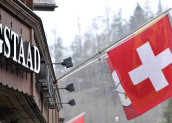 Schweiz schließt sich 15. EU-Sanktionspaket gegen Russland an