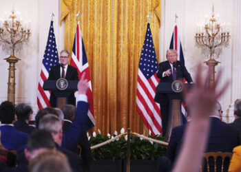 Trump äußert sich zu Gaza-Gesprächen – Starmer lehnt US-Vorschlag zur Übernahme Gazas ab