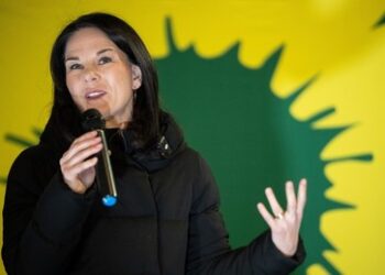 Überraschung: Die Russen waren's! – Baerbock über ihr Scheitern als Kanzlerkandidatin 2021