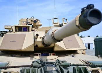 Ukrainische Abgeordnete: USA haben Waffenverkäufe an Kiew "eingefroren"