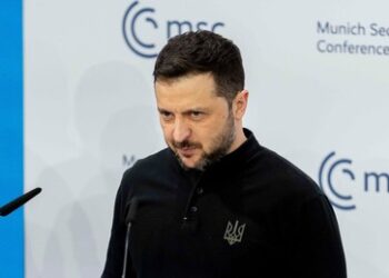 "Sind Sie bereit zu kämpfen?": Selenskij will "Streitkräfte Europas" gegen Russland anführen