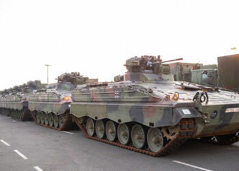 Aufrüsten bis an die Zähne: Kriegstreiber planen gigantisches Sondervermögen