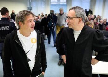 Ballweg-Prozess: Antrag der Staatsanwaltschaft auf Absetzung der Richter abgelehnt