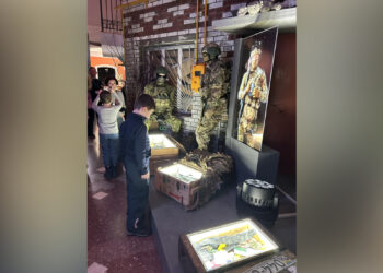 Dankbarkeit und Respekt – Moskau ehrt Helden des Ukraine-Konflikts im Museum