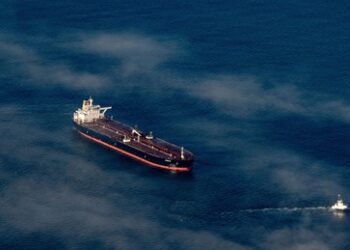 Deutschland beschlagnahmt russischen Öltanker – Rechtsauffassung zweifelhaft