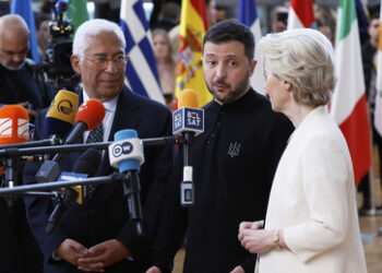 EU reagiert mit schwerer Aufrüstung auf Annäherung zwischen USA und Russland