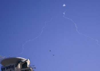 Hamas feuert drei Raketen aus Gaza auf Israel ab – Laut IDF eine Rakete abgefangen