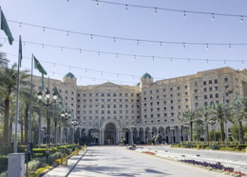 Russland und USA beginnen Gespräche in Riad