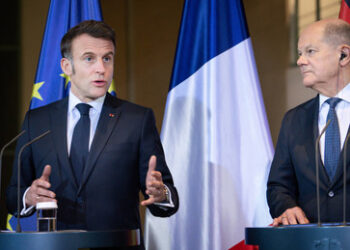 Telegraph: Macron will weiter Soldaten in die Ukraine schicken