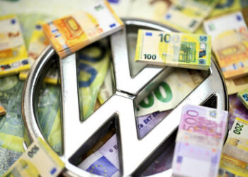 Trotz Krise: Autokonzernbosse kassieren Millionen