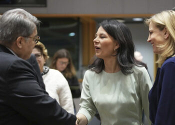 Trotz Massaker an Alawiten: Deutschland verspricht 300 Millionen Euro zusätzliche Syrien-Hilfen