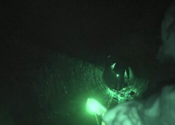 Wie russische Kämpfer über ein Gasrohr dem Feind in den Rücken fallen konnten