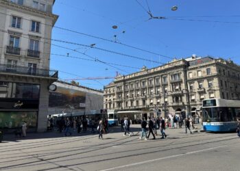 Die Schweiz schaut zu: US-Dollar verliert an Boden, der Franken wird zur Fluchtwährung