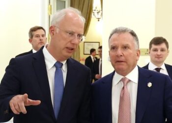 Dmitrijew: "Eine Menge" Länder wollen die US-Russland-Verhandlungen scheitern lassen