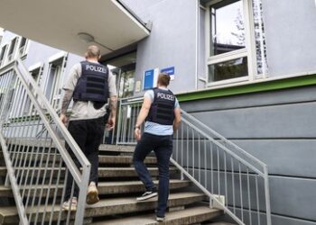 Drohungen gegen Duisburger Schulen: Alles ganz anders