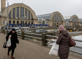 Film über Putin: Hollywood entdeckt in Lettland Wirtschaftszerfall der 1990er