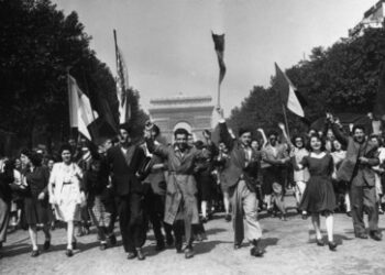 Frankreich lädt russische Diplomaten nicht zu Feierlichkeiten am 8. Mai ein