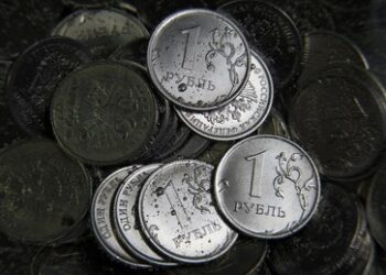 Importzahlungen in Rubel: Russland stellt ganz auf Abrechnungen in seiner eigenen Währung um