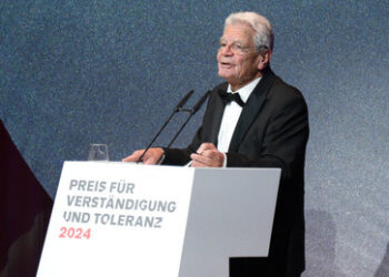 Joachim Gauck: "Putin muss erkennen, dass er diesen Krieg nicht gewinnen kann"