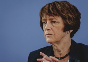 Kassenchefin: Trotz Rekordbeiträgen steht gesetzliche Krankenversicherung vor Kollaps