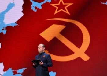 Medwedew: "Echte Entnazifizierung müsste ganz Europa umfassen"