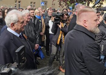 Nach Ausgrenzung kommt Demütigung: Russischer Botschafter wird am Elbe-Tag massiv attackiert