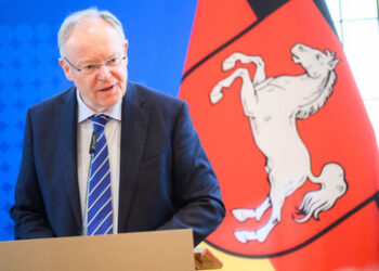 Niedersachsen: SPD-Ministerpräsident Stephan Weil kündigt Rückzug im Mai an