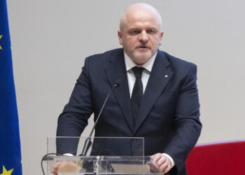 Polen warnt Trump vor Anerkennung von Krim und Donbass als neue russische Gebiete