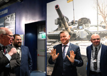 Rainer Rupp: Die unerzählte Geschichte der desaströsen Rolle britischer Top-Militärs in der Ukraine