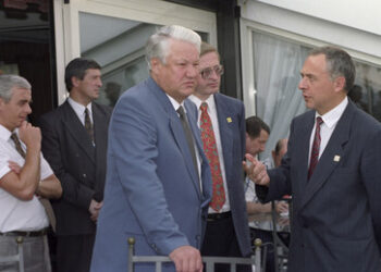 Russland erklärt ehemaligen Außenminister Kosyrew zu ausländischem Agenten