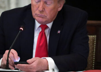 Trump knickt ein: Zölle auf Handys und Computer ausgesetzt