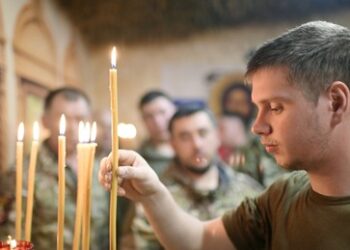Ukraine-Krieg: Feuerpause zu Ostern beendet ‒ Russland und Ukraine melden Verstöße