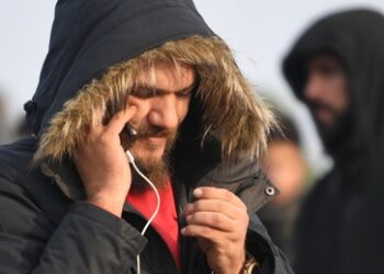 Wien zahlt 18.000 € pro Monat für einen jungen Asylwerber – Was steckt hinter den hohen Kosten?