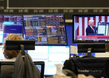 "Marktmanipulation und Insiderhandel" – US-Senatoren fordern Ermittlungen gegen Trump