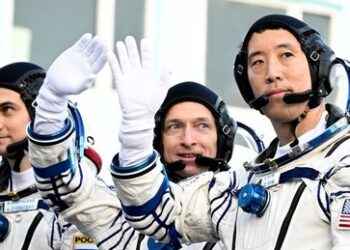 "Verräter-Kosmonaut": Kiew will Mann an Bord der ISS-Raumstation festnehmen
