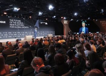 "Wir vereinigen uns für die Zukunft" – Offener Dialog über Perspektiven der Weltwirtschaft