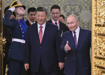 Hüter der Weltordnung: Xi Jinping trifft zu Gesprächen mit Putin im Kreml ein