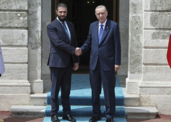 Nach der Lockerung der US-Sanktionen: Präsident Erdogan trifft syrischen Machthaber