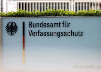 Neues vom "Faktenchecker": Verfassungsschutz gut, AfD böse