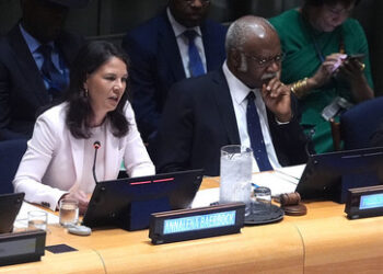 New York: Baerbock ermahnte nach ihrer UN-Bewerbungsrede den russischen UN-Botschafter