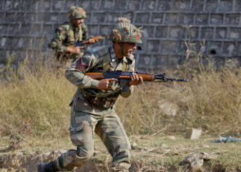 Pakistan erwartet Militärschlag Indiens: Islamabad bittet USA um Hilfe